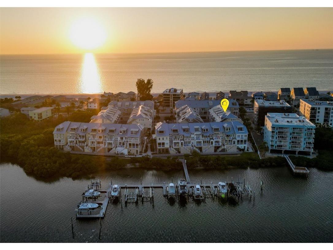 19915 Gulf Blvd #605 Indian Shores FL 33785 TB8450091 image1