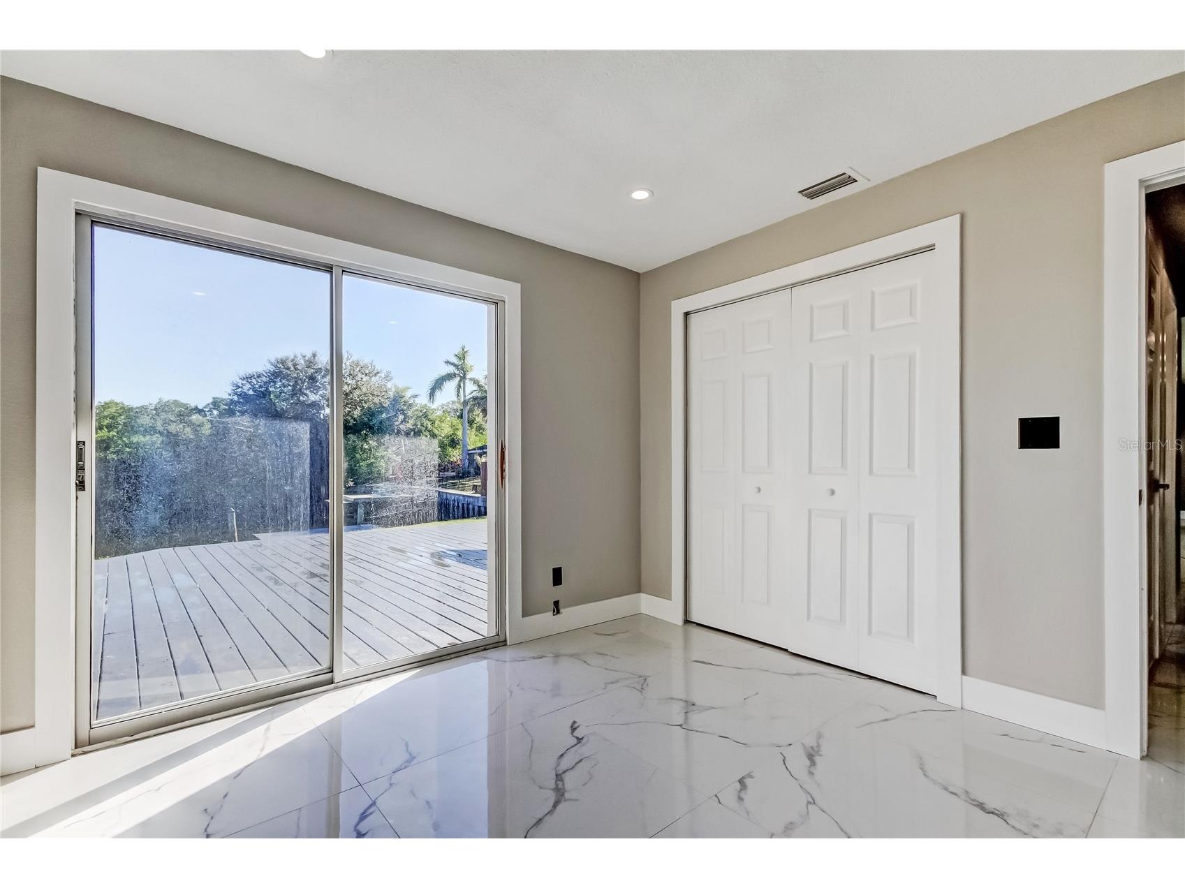 1992 Arvis Circle E Clearwater FL 33764 TB8458043 image28