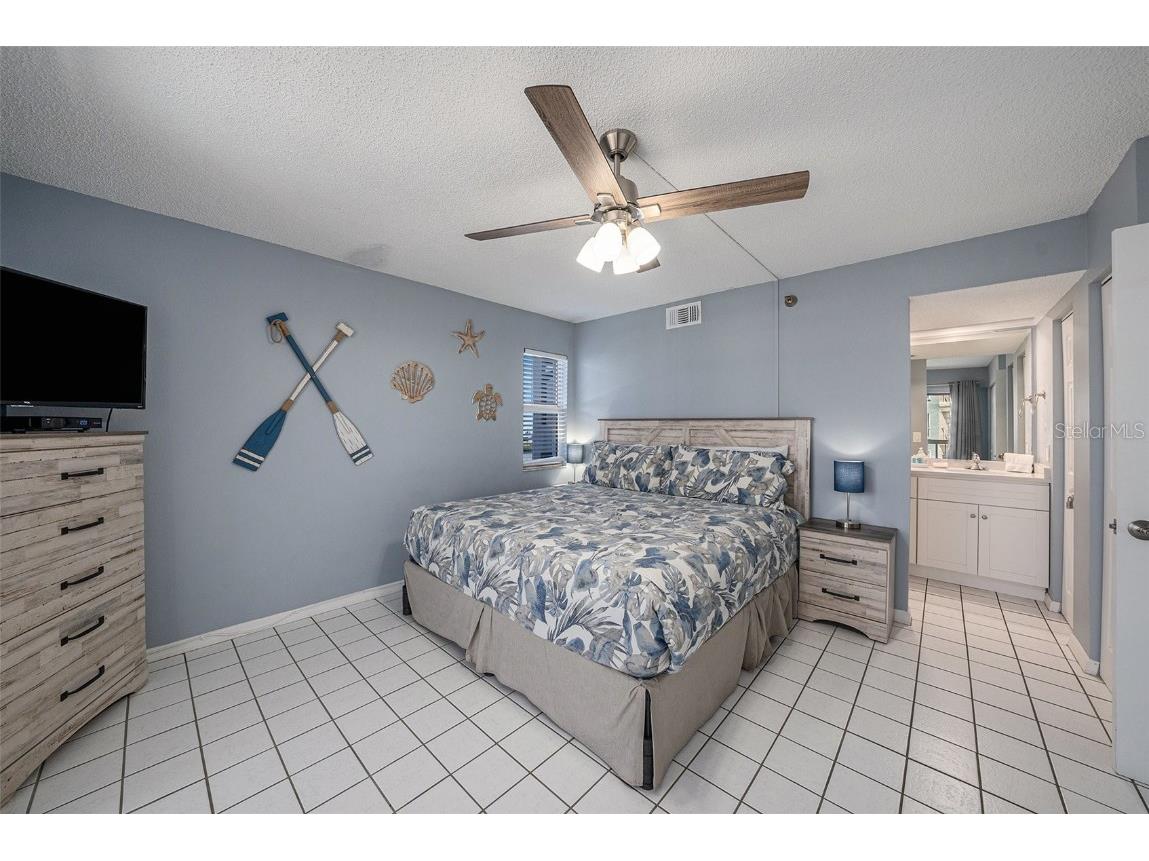 19925 Gulf Boulevard #407 Indian Shores FL 33785 TB8390945 image19