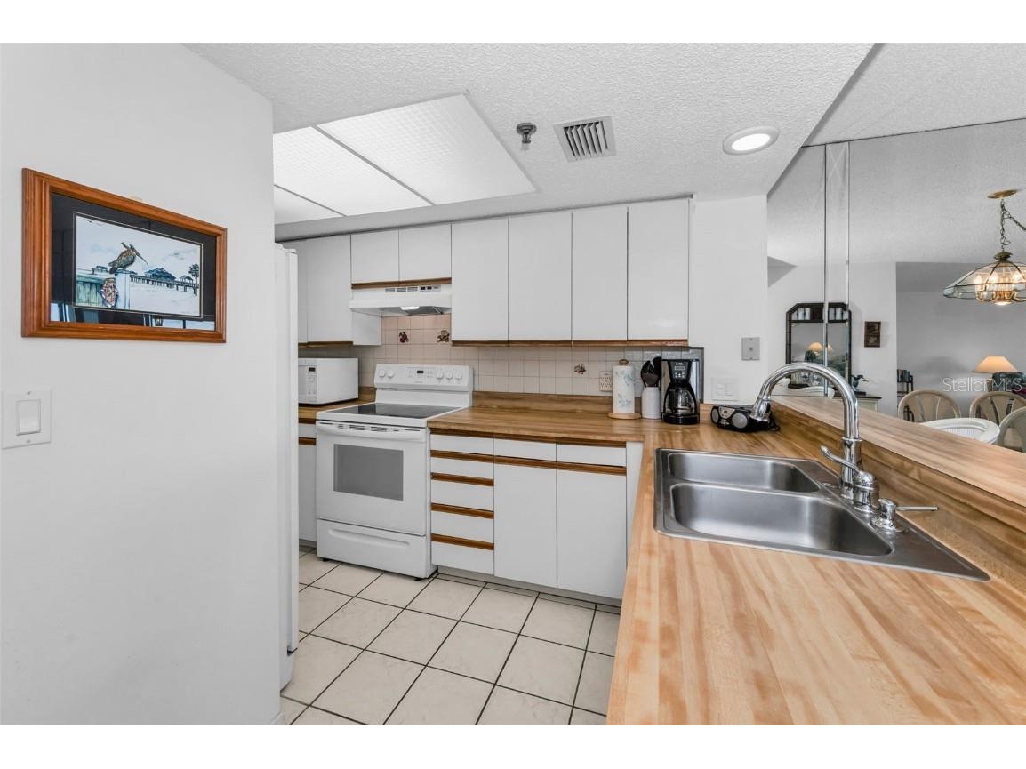 19925 Gulf Boulevard #503 Indian Shores FL 33785 TB8376437 image12