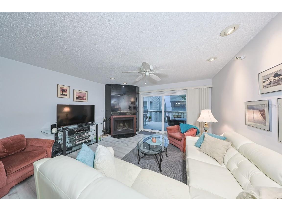 19930 Gulf Boulevard #1B Indian Shores FL 33785 TB8446746 image8