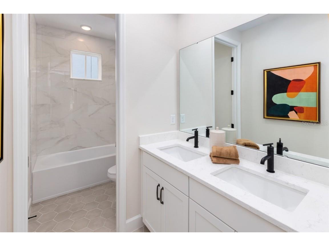 1994 Beach Terrace Celebration FL 34747 O6350937 image19