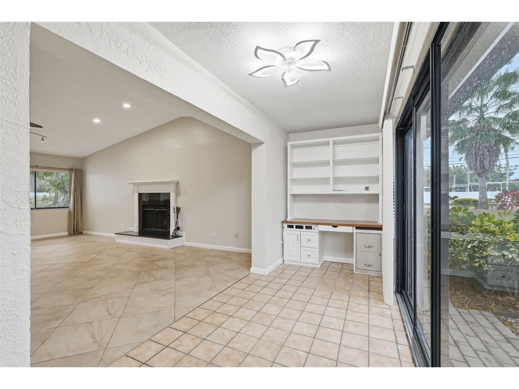 1994 Whitney Way Clearwater FL 33760 TB8474024 image28