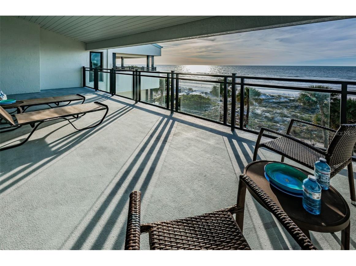 19940 Gulf Boulevard #340 Indian Shores FL 33785 - GULF OF MEXICO U8227751 image1