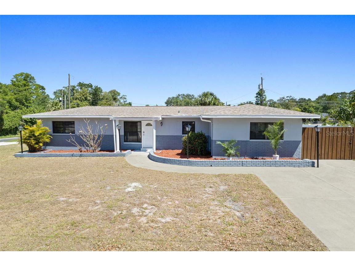 1995 Deborah Avenue Largo FL 33770 T3441027 image1