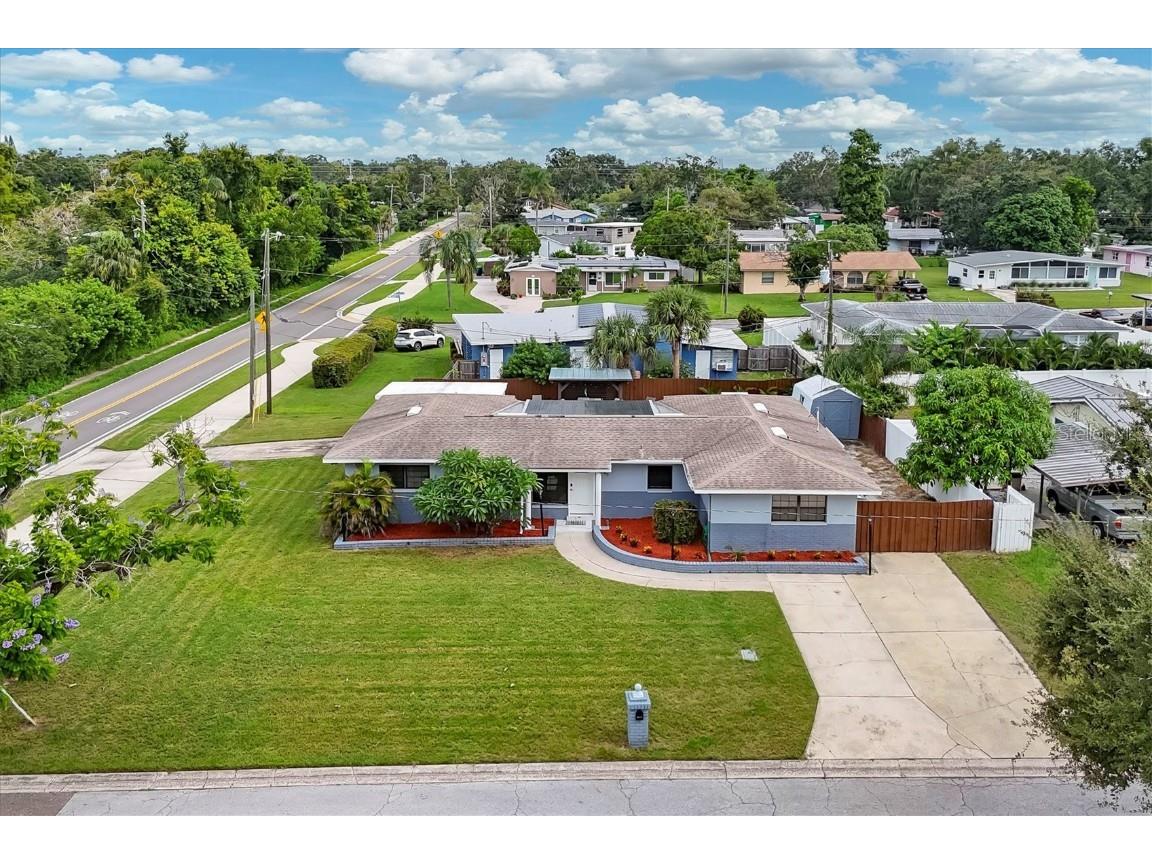 1995 Deborah Avenue Largo FL 33770 TB8430236 image1