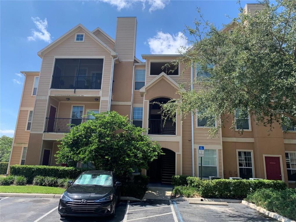 1995 Erving Circle #201 Ocoee FL 34761 O6132753 image1