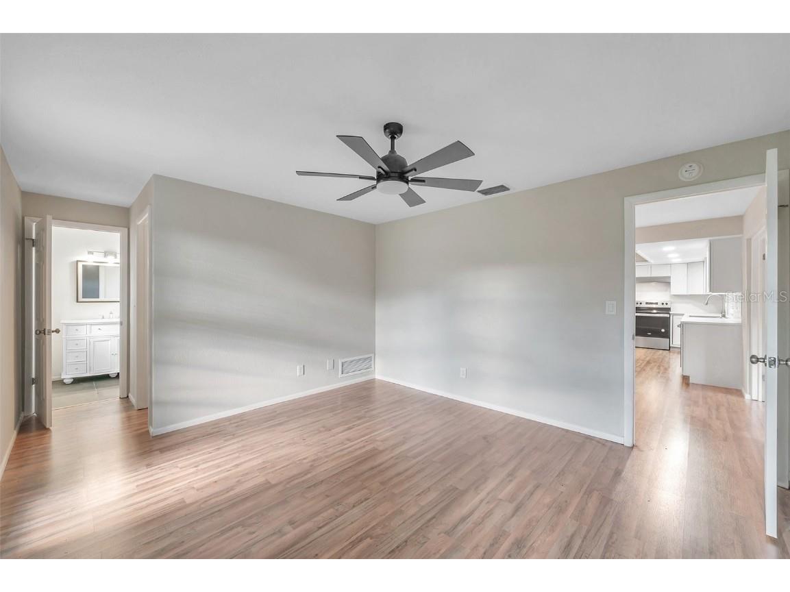 1995 Meadow Drive Clearwater FL 33763 TB8448206 image27