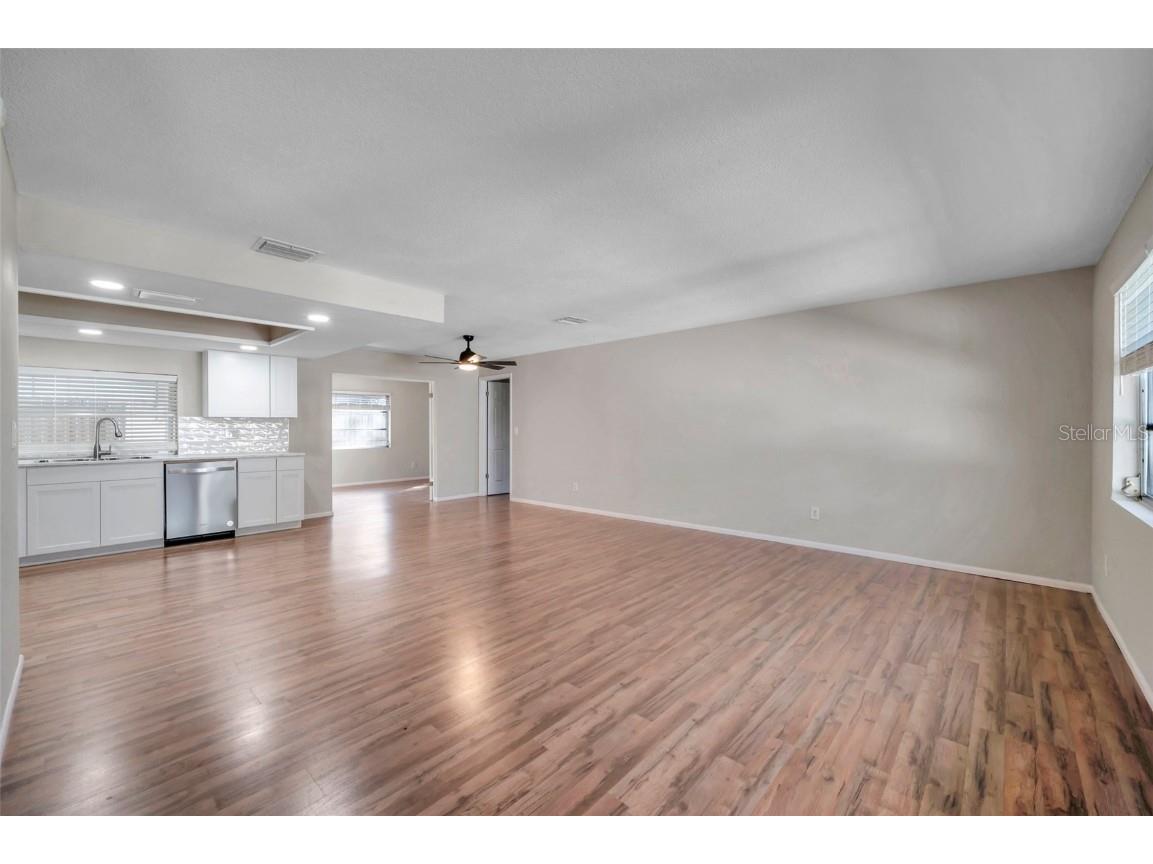 1995 Meadow Drive Clearwater FL 33763 TB8448206 image5