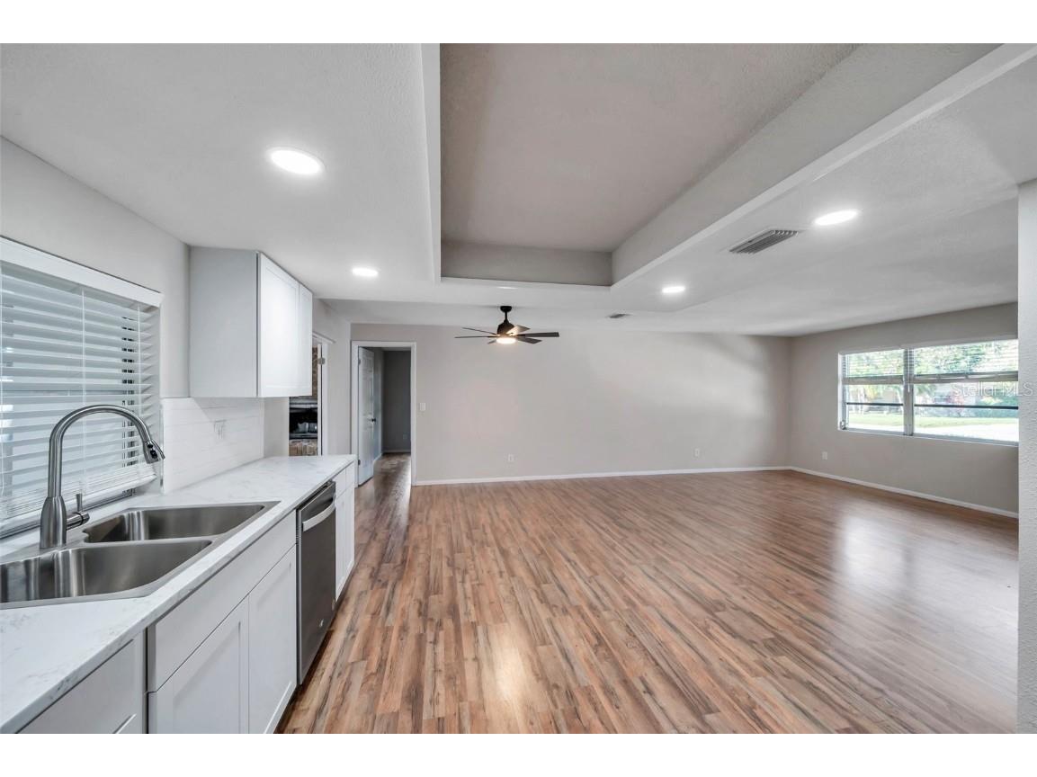 1995 Meadow Drive Clearwater FL 33763 TB8448206 image9