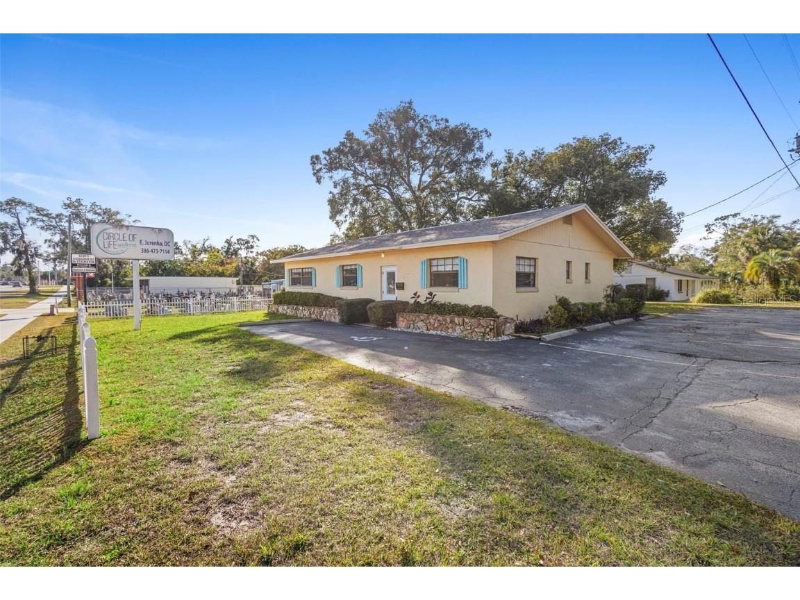 1995 N Volusia Avenue Orange City FL 32763 V4946410 image4
