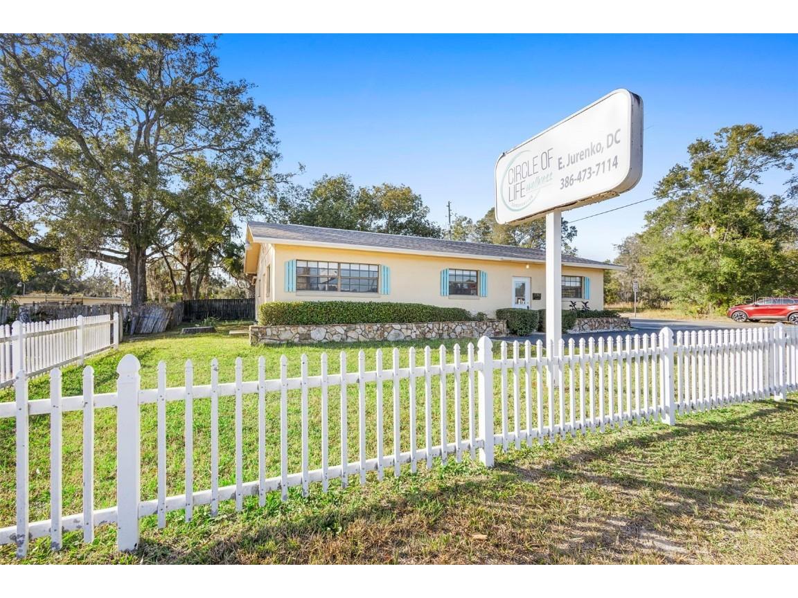 1995 N Volusia Avenue Orange City FL 32763 V4946410 image5