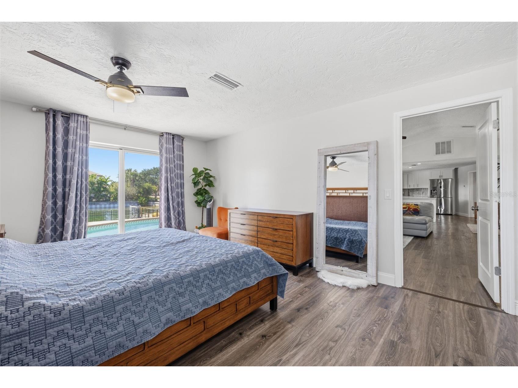 1997 Hawaii Avenue NE Saint Petersburg FL 33703 - TAMPA BAY TB8495463 image23