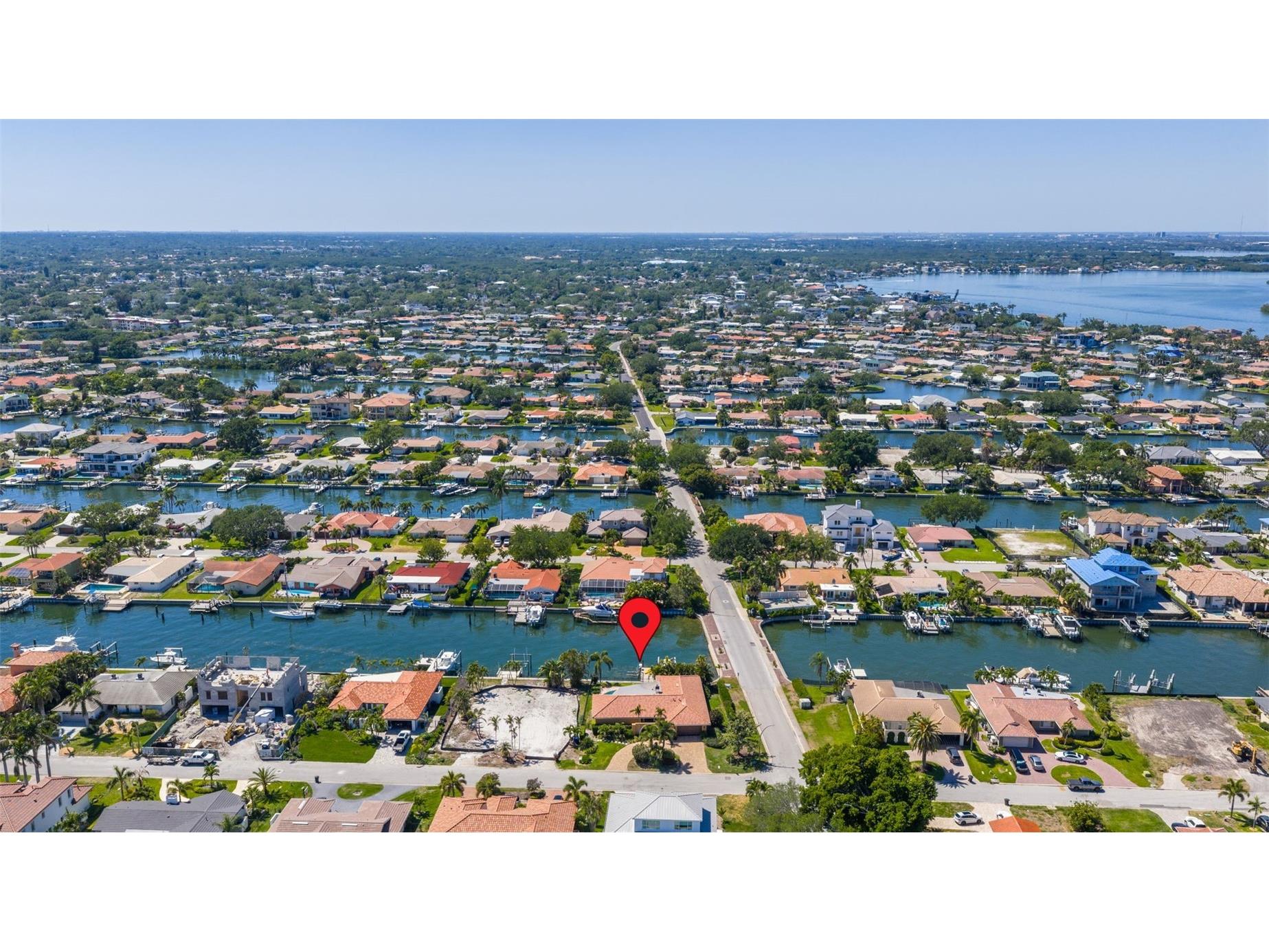 1997 Hawaii Avenue NE Saint Petersburg FL 33703 - TAMPA BAY TB8495463 image56