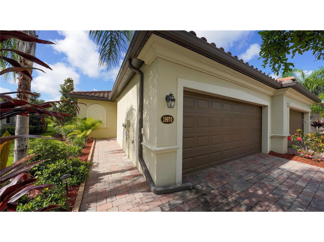 19970 Benissimo Drive, Venice, FL, 34293 | MLS: A4648714 | Edina Realty