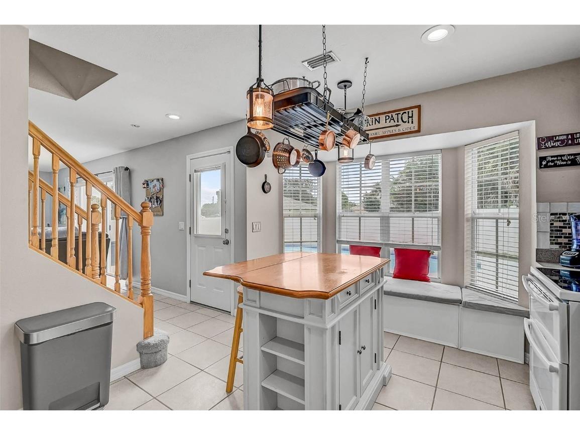 1998 Embassy Road North Port FL 34291 N6140994 image10