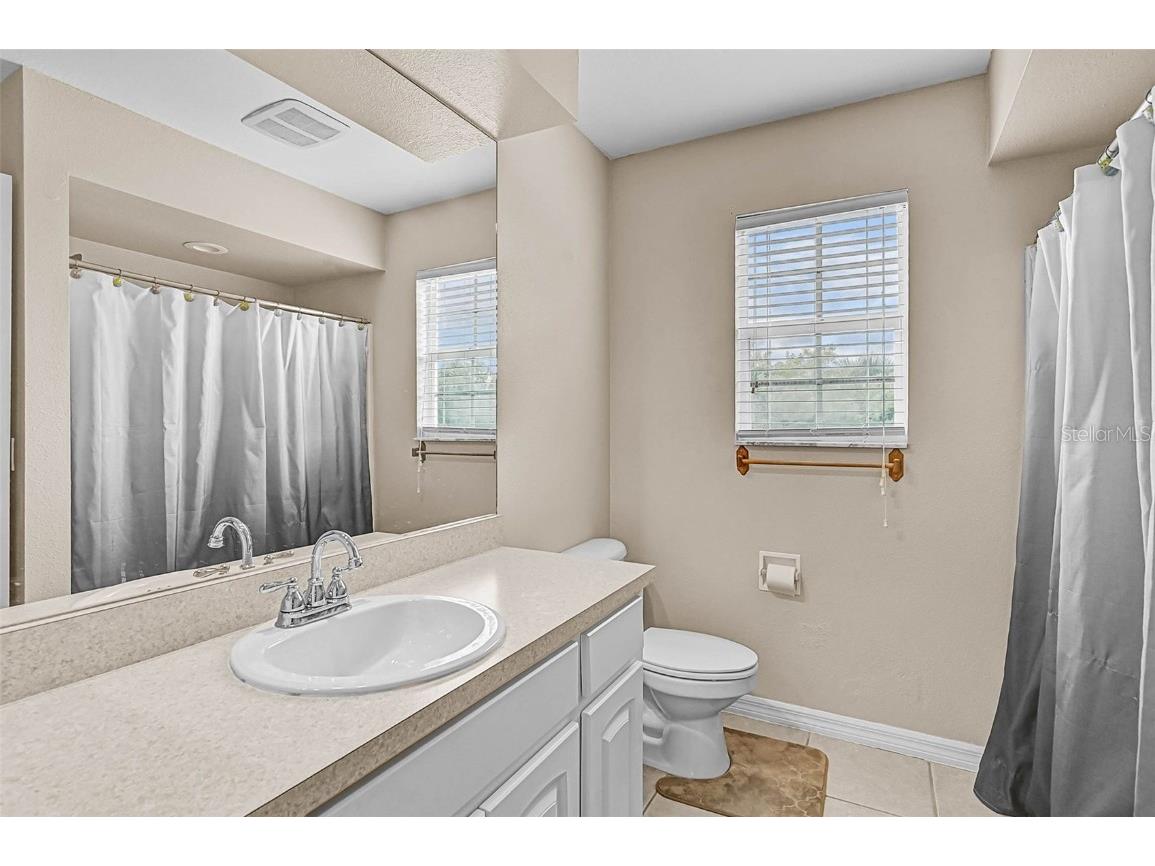 1998 Embassy Road North Port FL 34291 N6140994 image18