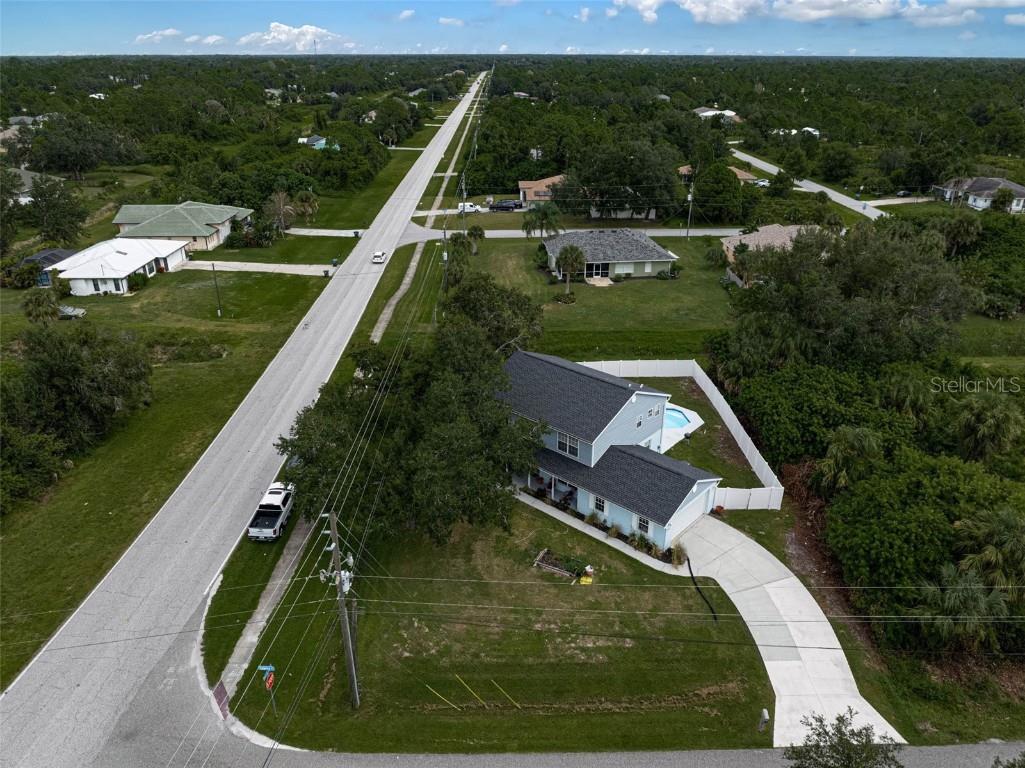 1998 Embassy Road North Port FL 34291 N6140994 image34