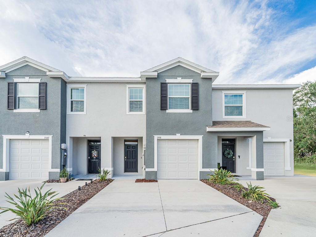 1998 Hovenweep Road Wesley Chapel FL 33543 TB8406576 image1