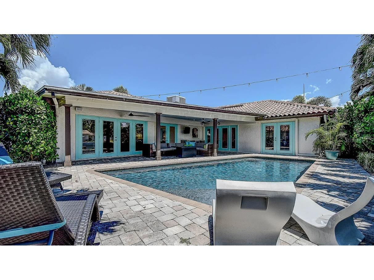 1998 Kansas Avenue NE Saint Petersburg FL 33703 TB8437665 image13