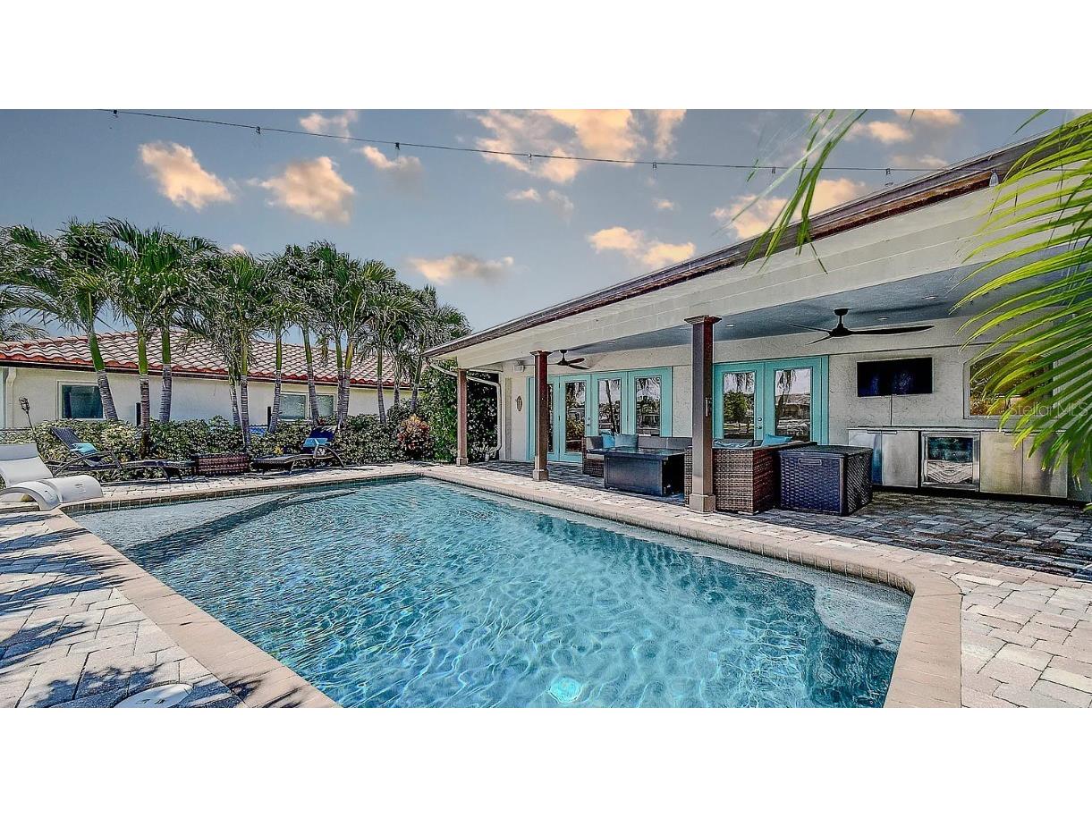 1998 Kansas Avenue NE Saint Petersburg FL 33703 TB8437665 image14