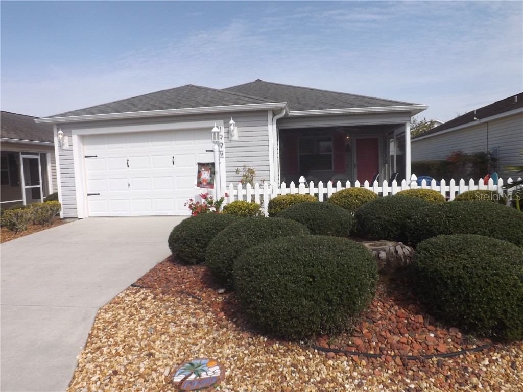 1999 Kelmscott Street The Villages FL 32162 OM672861 image1