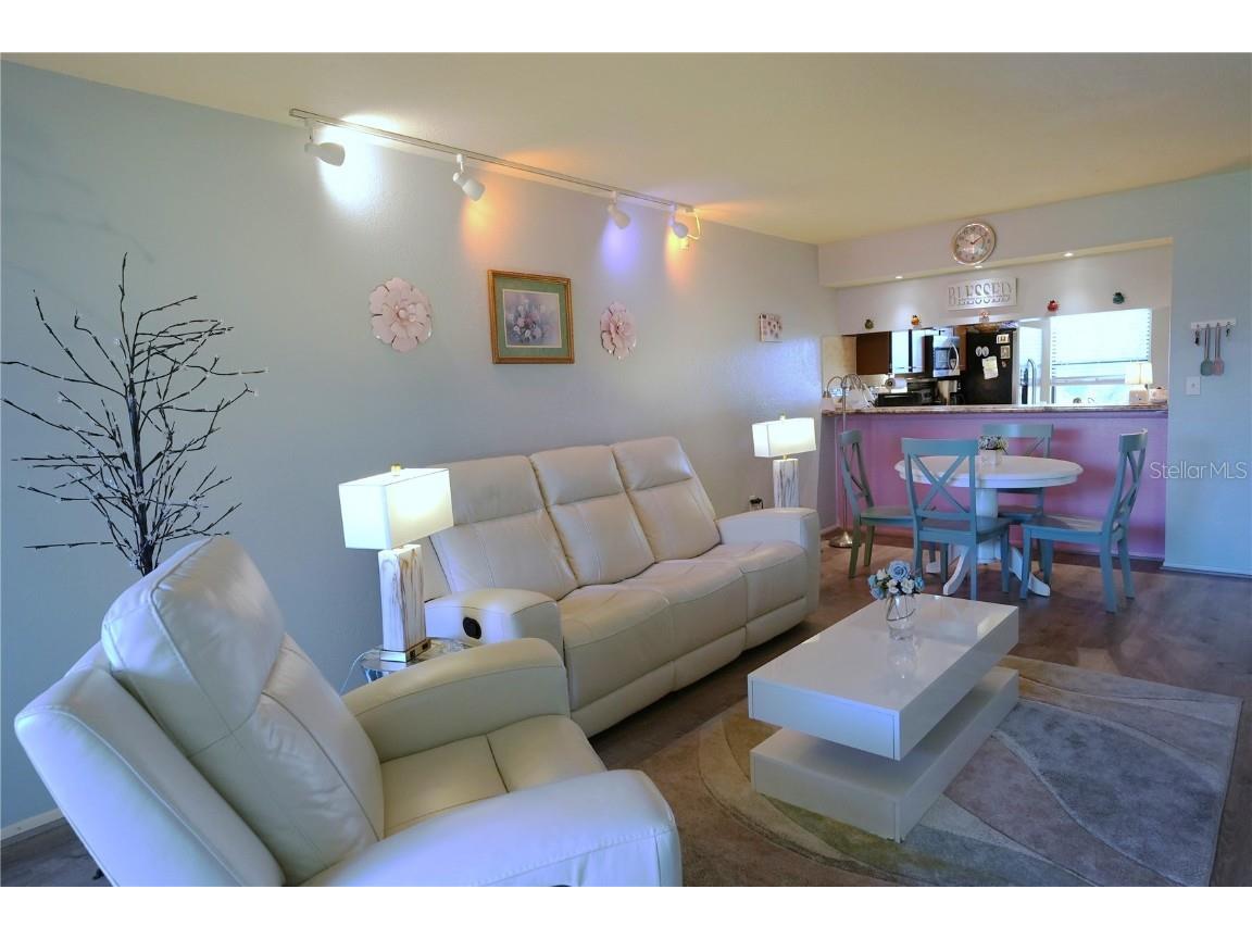 1999 Kings Highway #16B Punta Gorda FL 33980 C7515147 image7