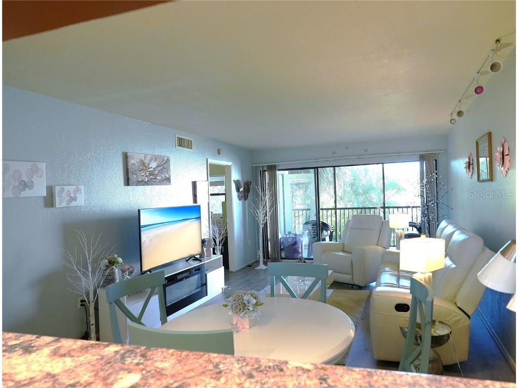 1999 Kings Highway #16B Punta Gorda FL 33980 C7515147 image8