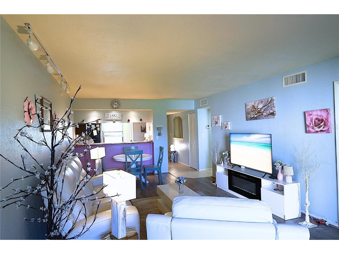 1999 Kings Highway #16B Punta Gorda FL 33980 C7515147 image9