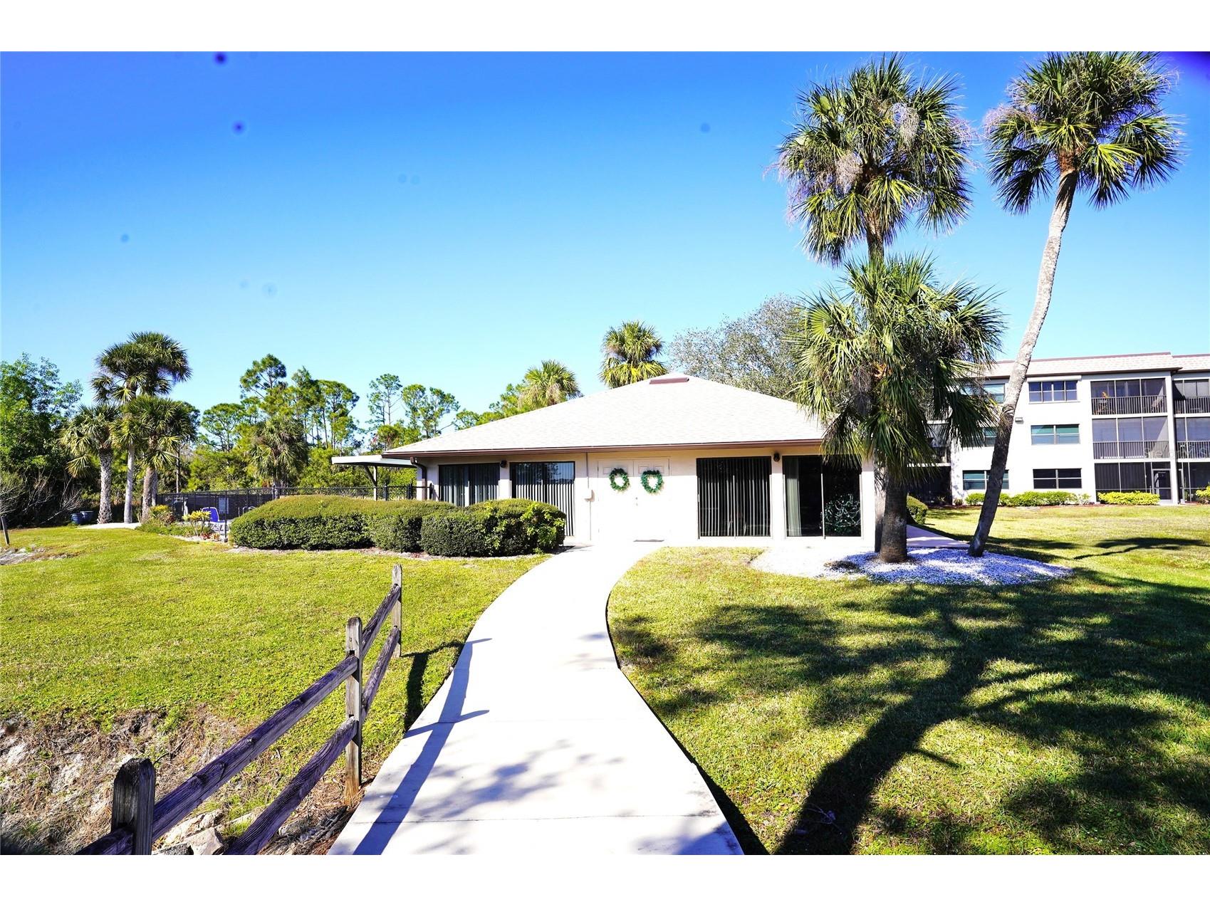 1999 Kings Highway #23C Punta Gorda FL 33980 C7503200 image24