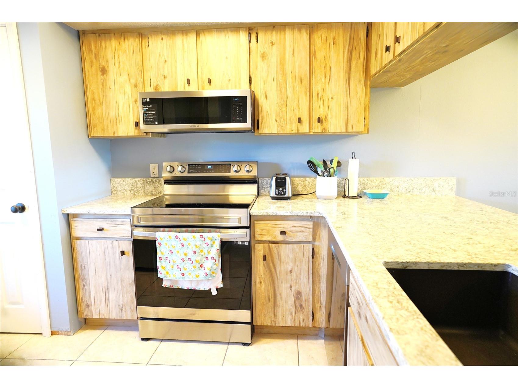 1999 Kings Highway #23C Punta Gorda FL 33980 C7503200 image7