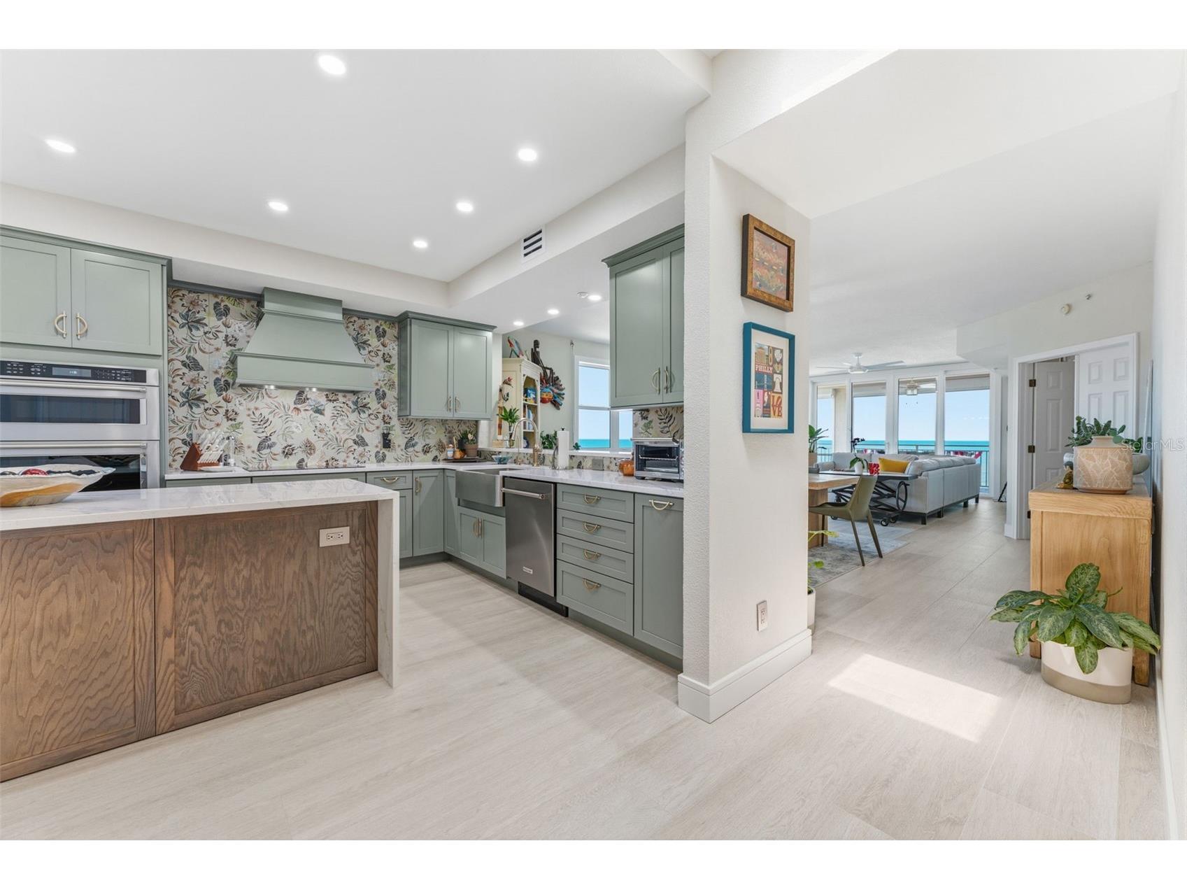 2 15th Avenue #401 Indian Rocks Beach FL 33785 TB8522644 image8