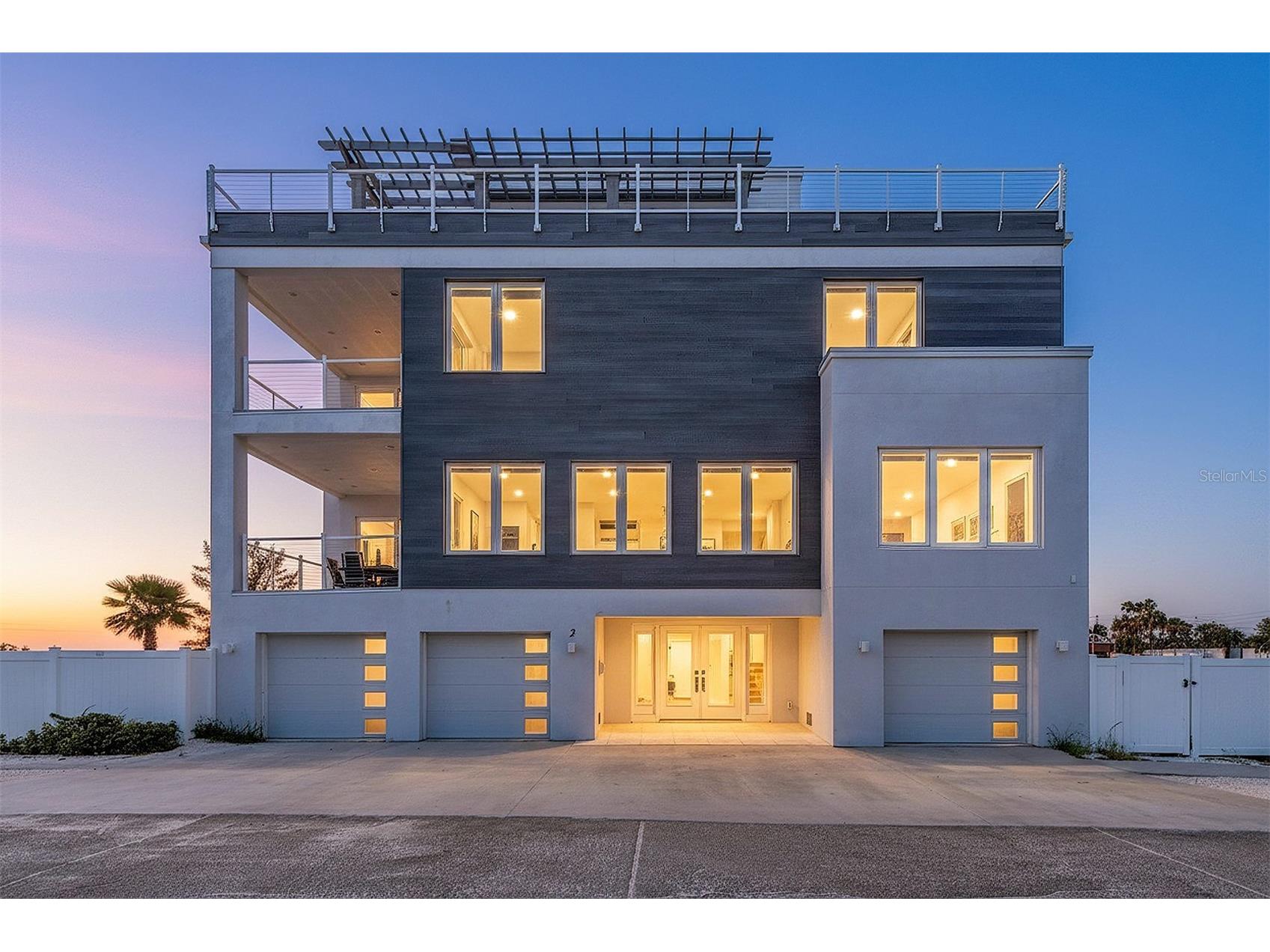 2 4th Avenue Indian Rocks Beach FL 33785 - GULF TB8424263 image1