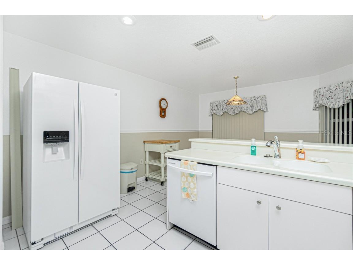 2 Bunker Way Rotonda West FL 33947 D6144822 image16