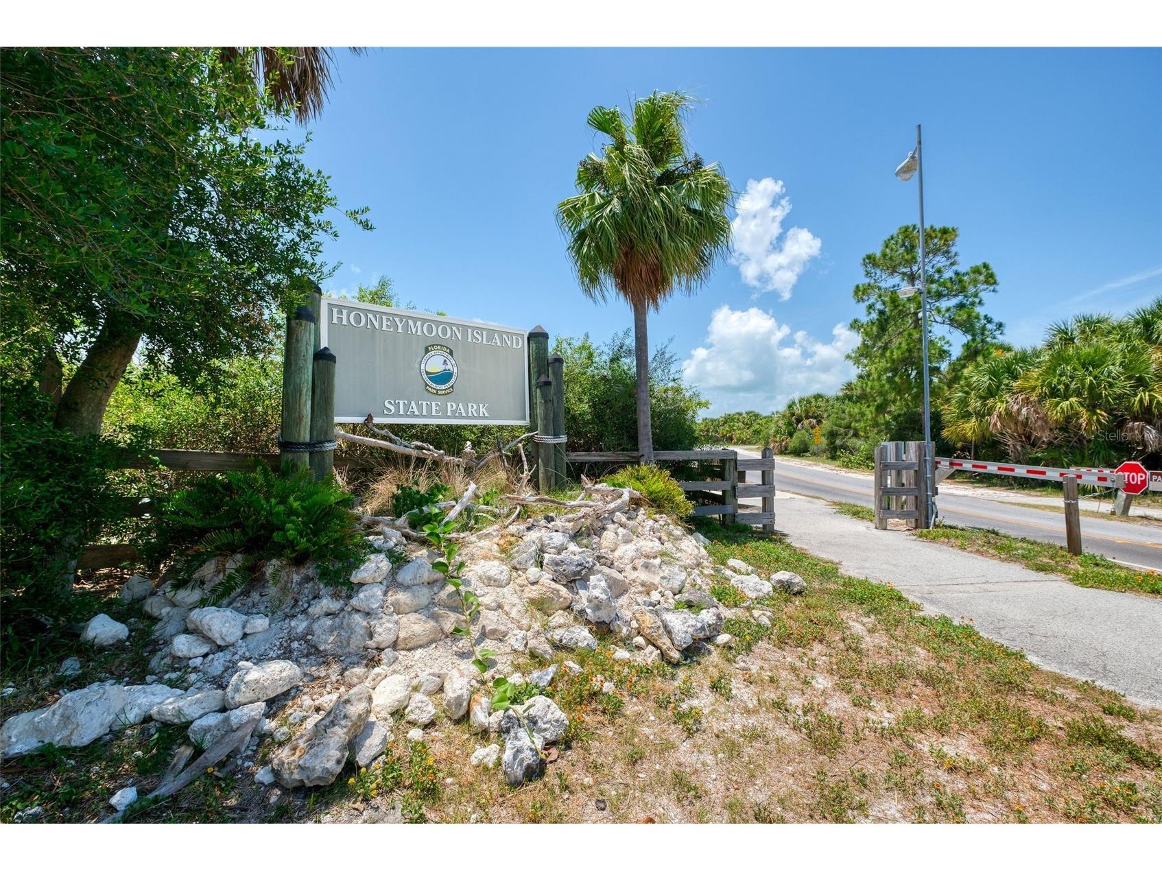 2 Causeway Boulevard #102 Dunedin FL 34698 - GULF OF MEXICO O6418499 image43