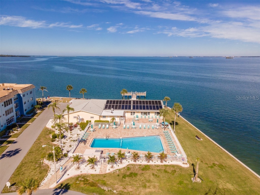 2 Causeway Boulevard #107 Dunedin FL 34698 U8186758 image1