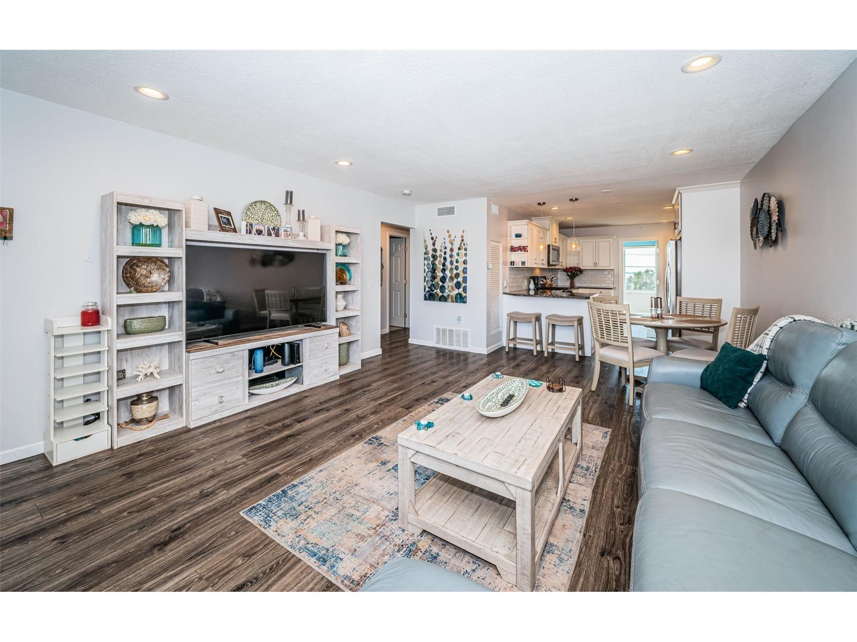 2 Causeway Boulevard #208 Dunedin FL 34698 TB8498012 image14