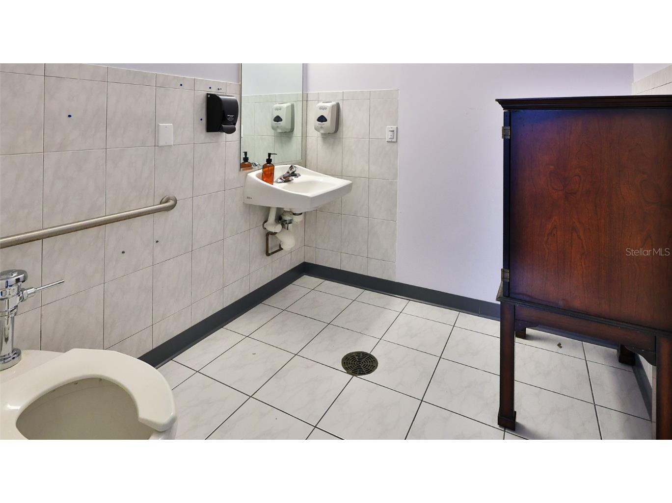 2 Commerce Boulevard Palm Coast FL 32164 FC309353 image28