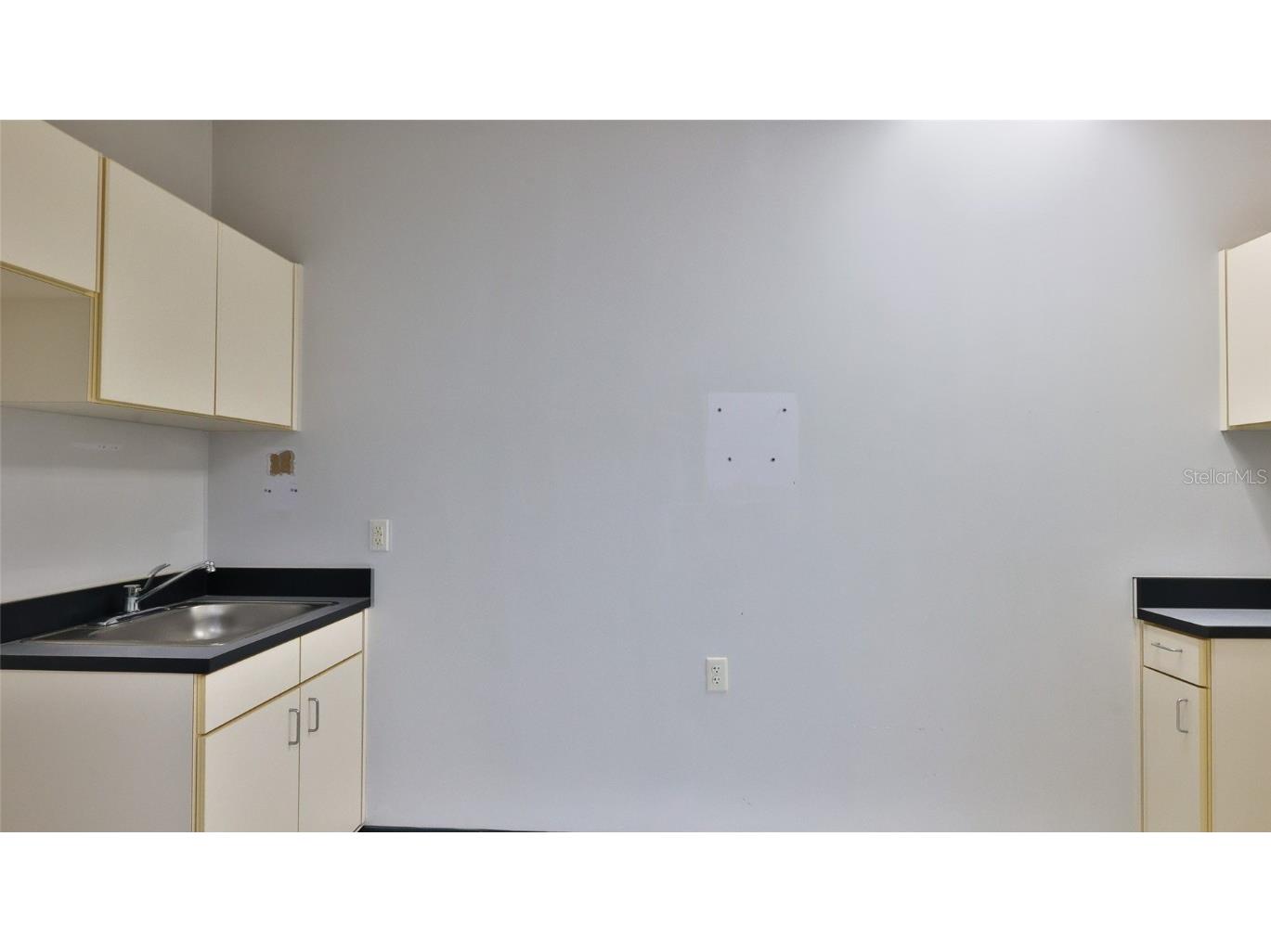 2 Commerce Boulevard Palm Coast FL 32164 FC309353 image31