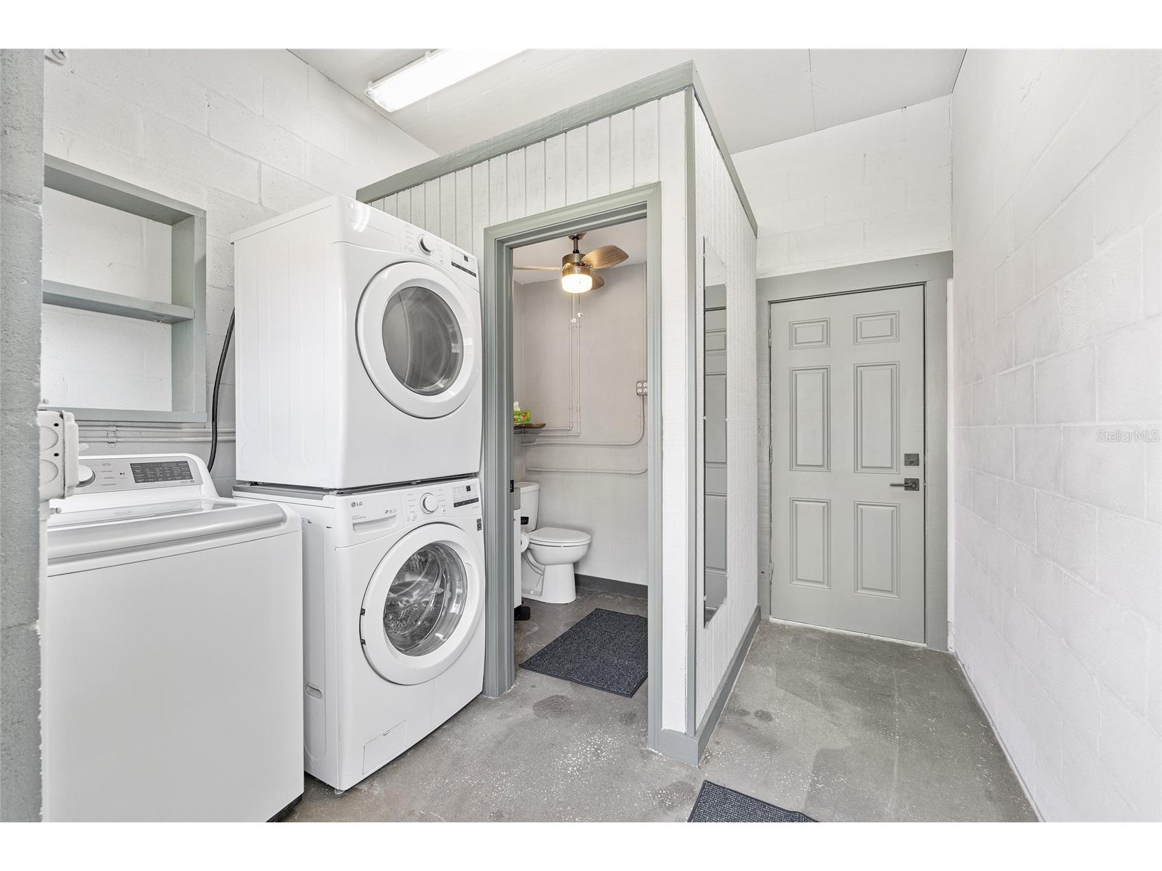 2 Count Fleet Drive Ocala FL 34482 OM719390 image31