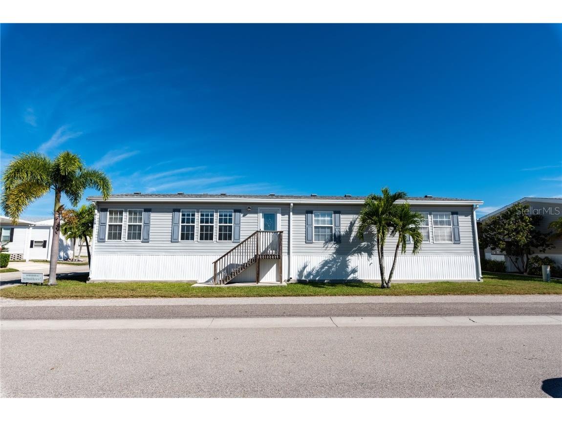 2 Den Helder Avenue Punta Gorda FL 33950 C7499363 image1