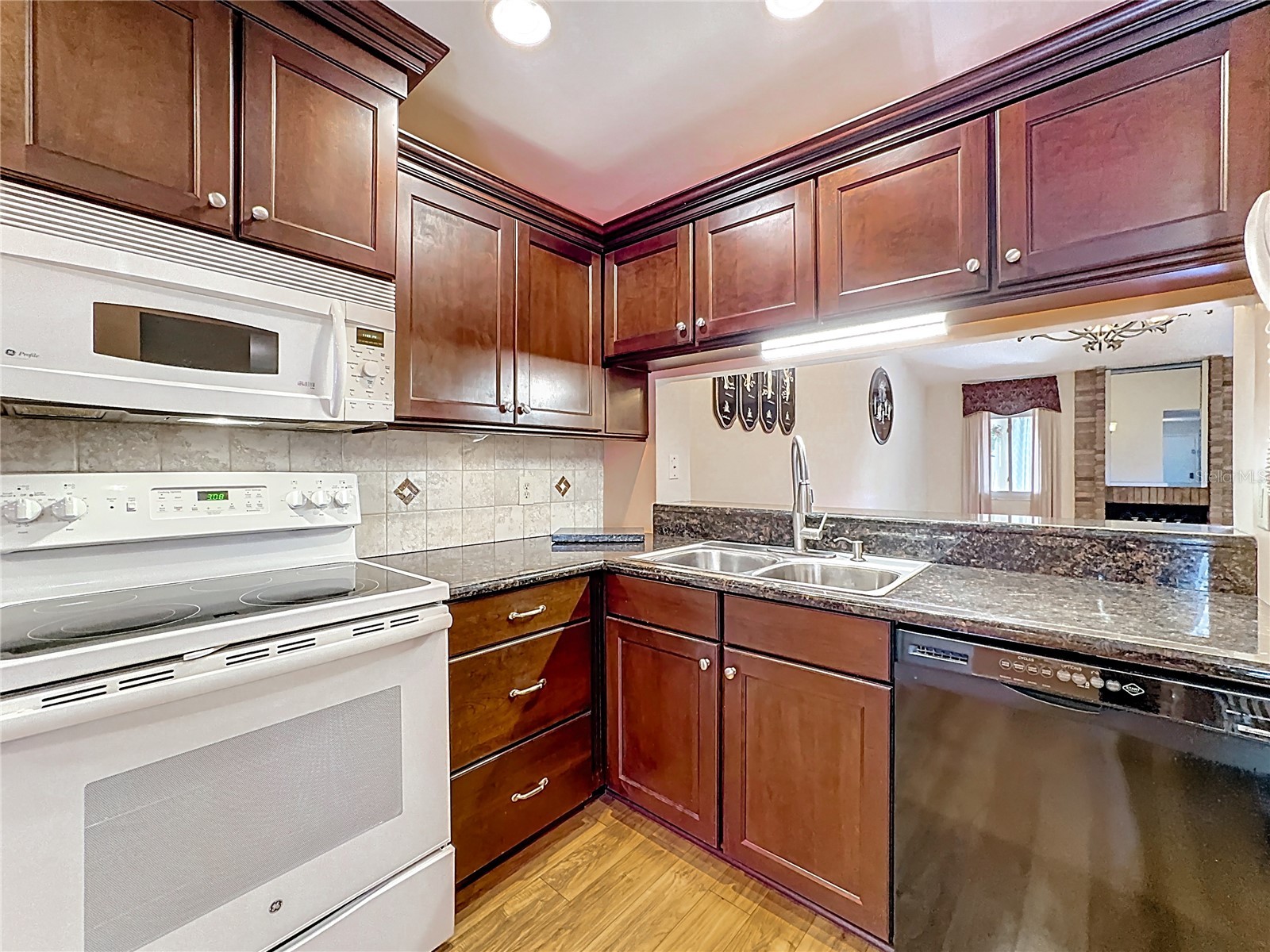 2 Escondido Circle #190 Altamonte Springs FL 32701 V4947173 image11