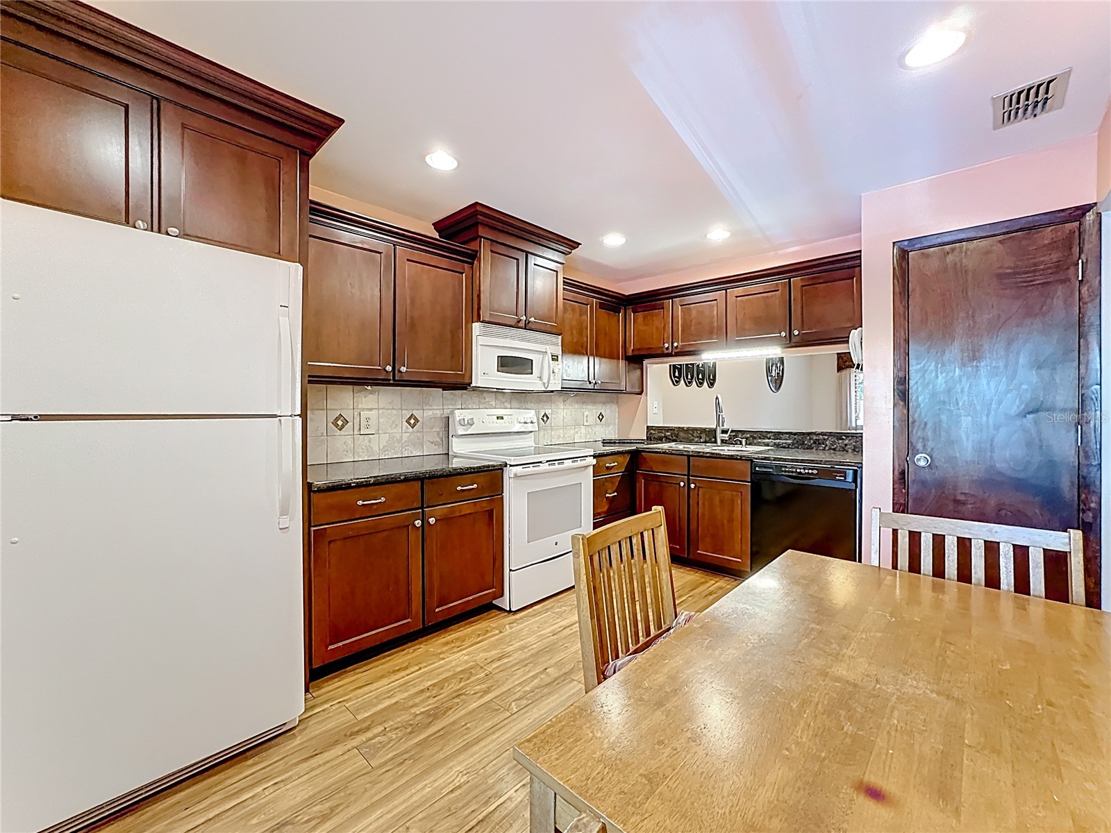 2 Escondido Circle #190 Altamonte Springs FL 32701 V4947173 image14