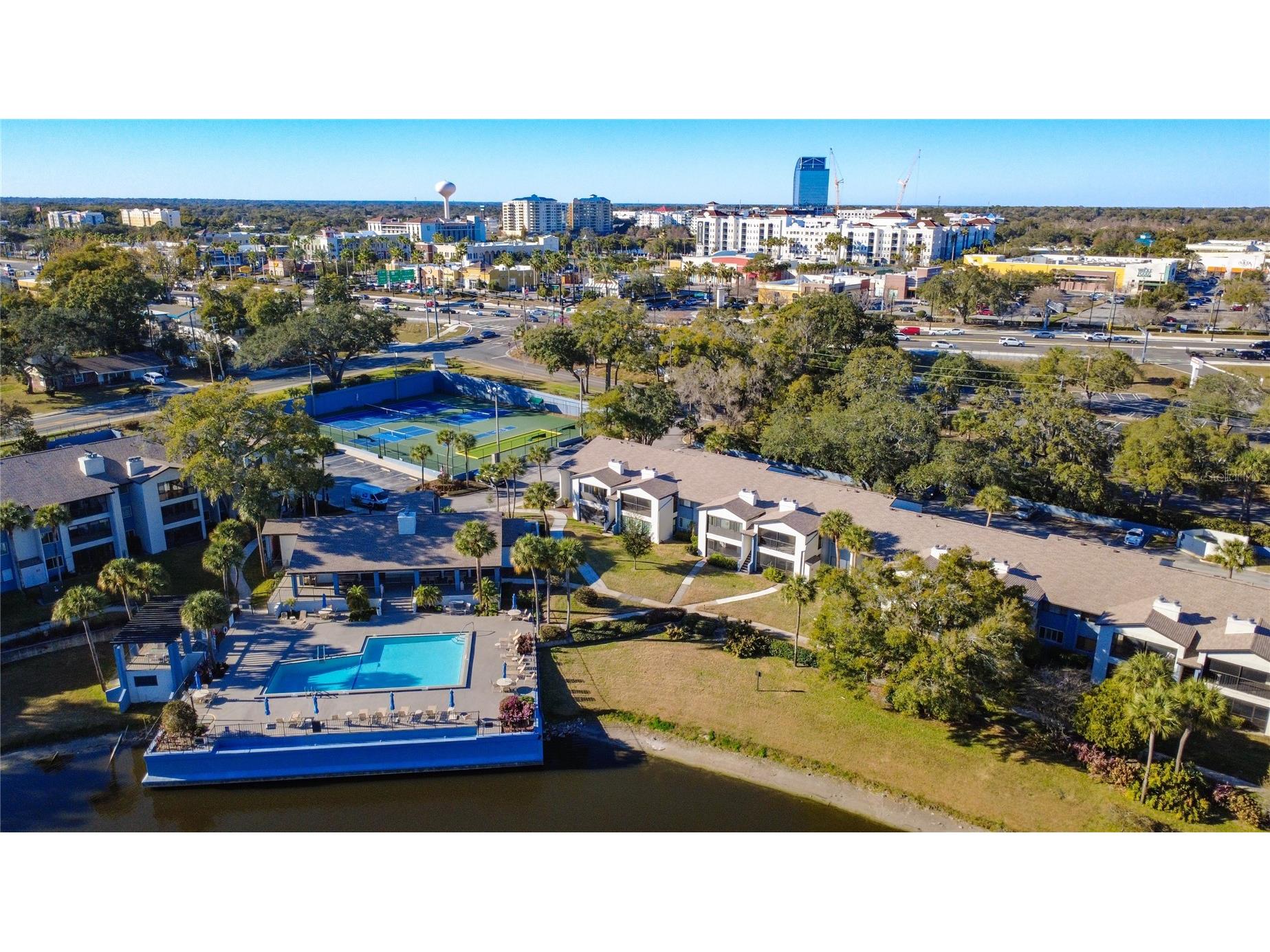 2 Escondido Circle #190 Altamonte Springs FL 32701 V4947173 image5