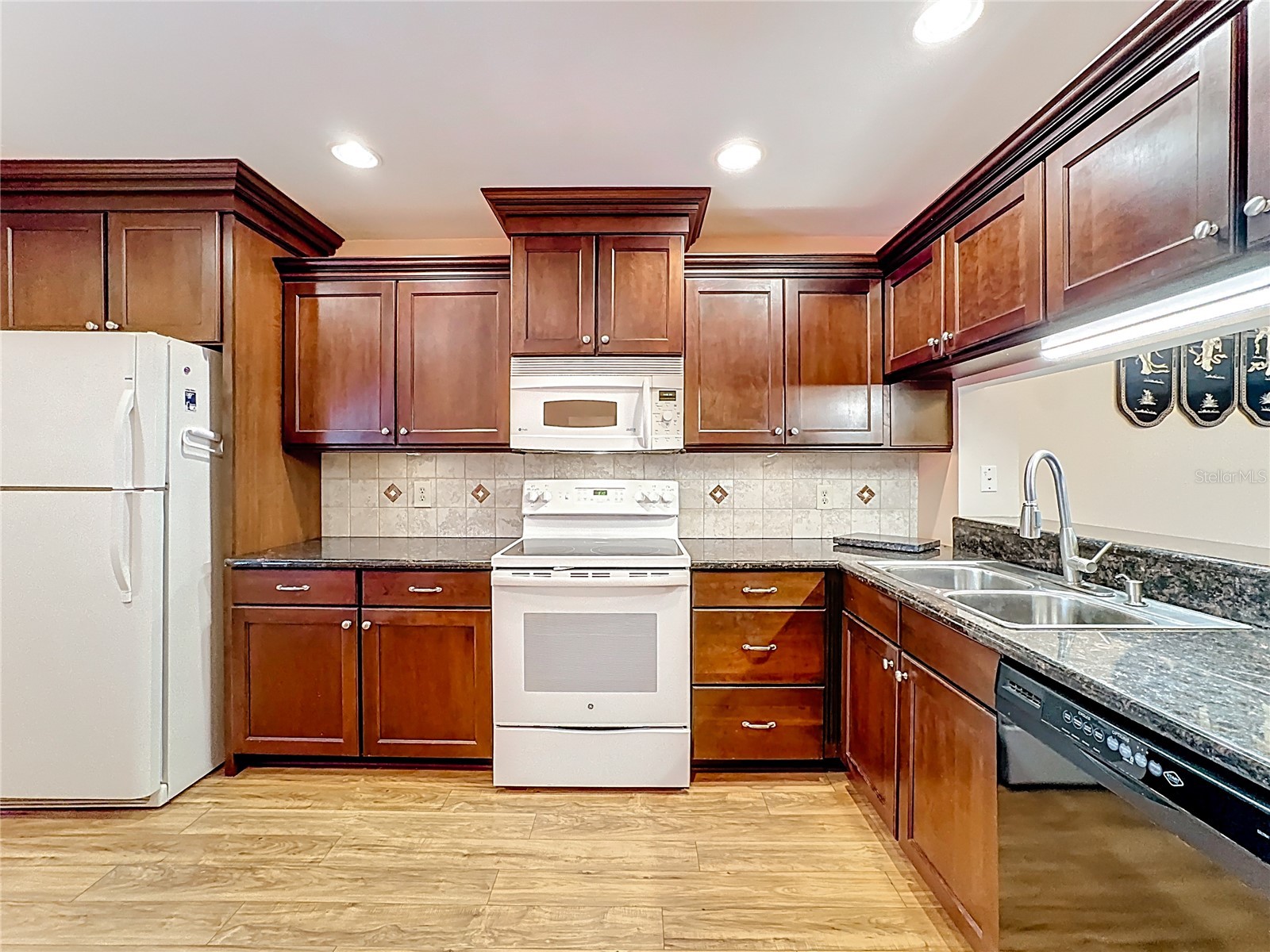 2 Escondido Circle #190 Altamonte Springs FL 32701 V4947173 image8