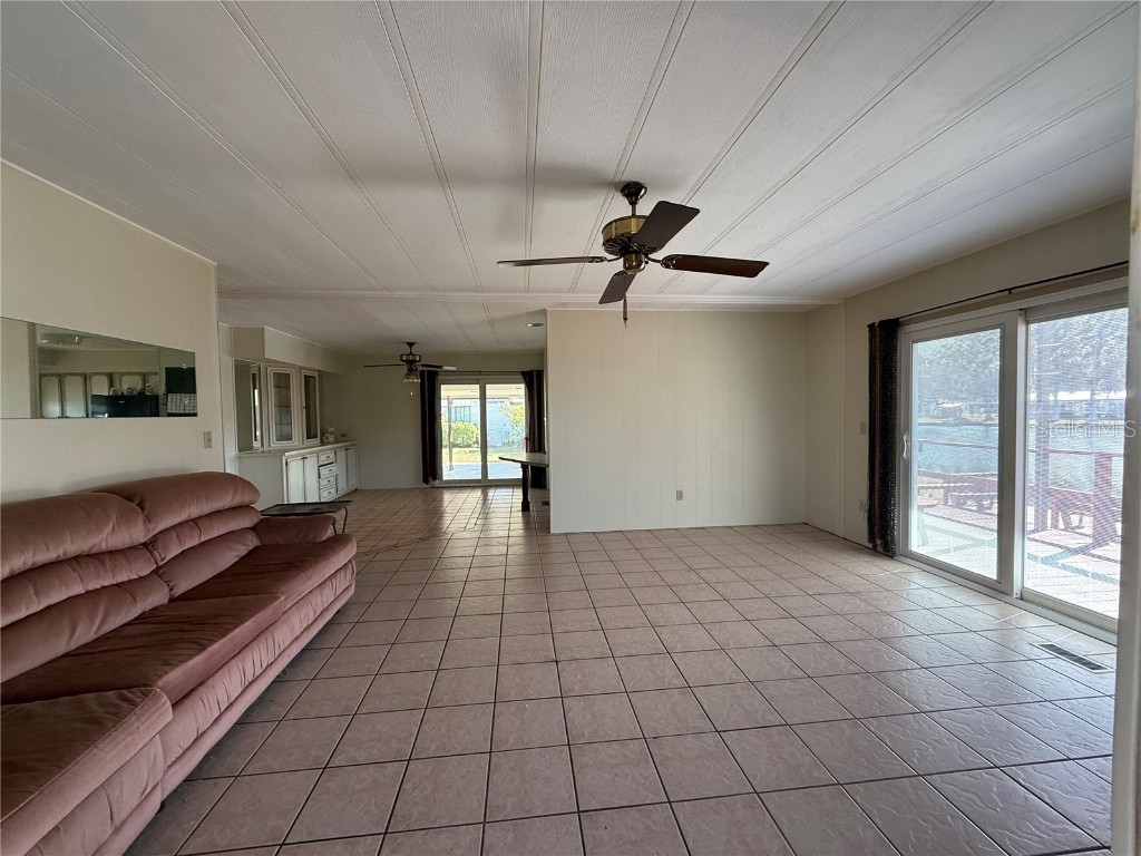 2 Grove Trail Wildwood FL 34785 - Golden Pond G5104802 image15