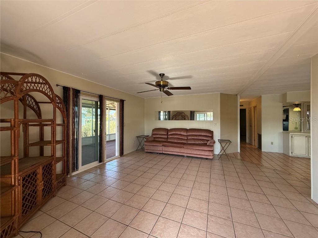 2 Grove Trail Wildwood FL 34785 - Golden Pond G5104802 image16