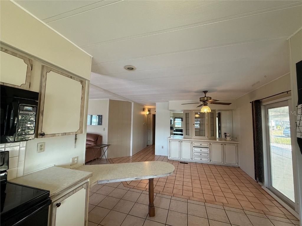 2 Grove Trail Wildwood FL 34785 - Golden Pond G5104802 image9