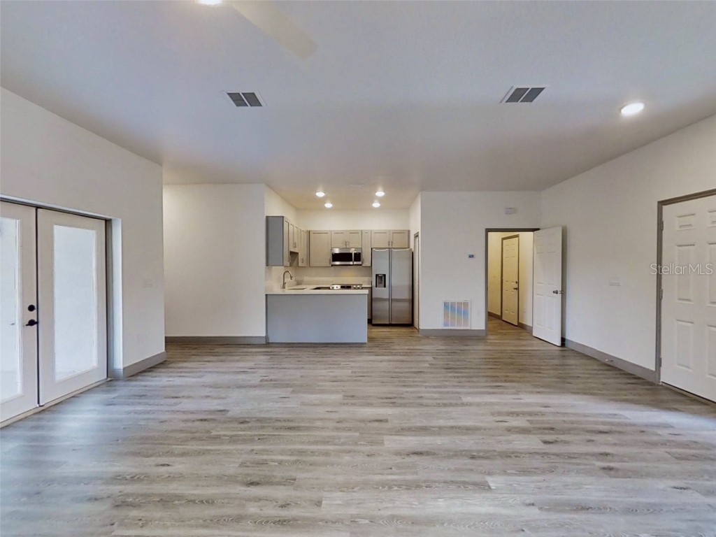 2 Guava Lane Ocklawaha FL 32179 V4946235 image3