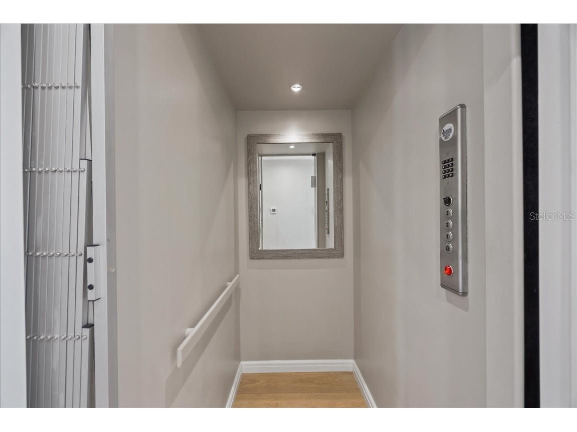 2 Gulf Boulevard Indian Rocks Beach FL 33785 - GULF OF MEXICO TB8389087 image41